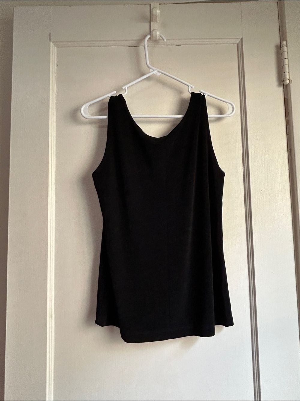 Women's Chico’s Black Scoop Neck Tank Top - Size Medium